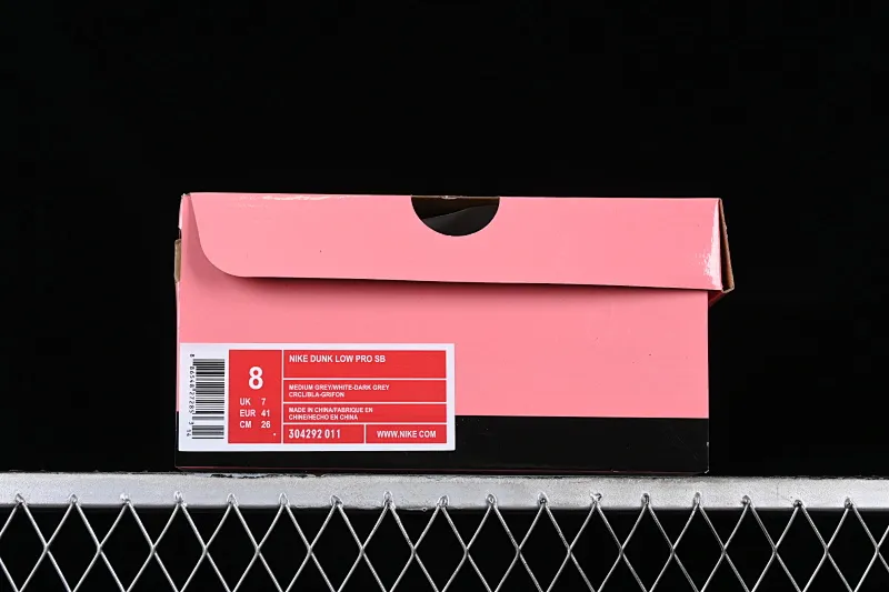 All Categories Nk SB Dunk Series Nk SB Dunk Low Low-top Sneakers Nk Dunk Sb New York Gray Peace Dove New York City Limited SB Low-top Casual Sneakers 304292-011
